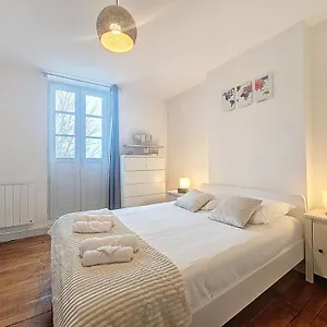  Appartement Le Regemortes, Centre Et Proche Du Cncs, Avec Services Premium By Primo C0nciergerie