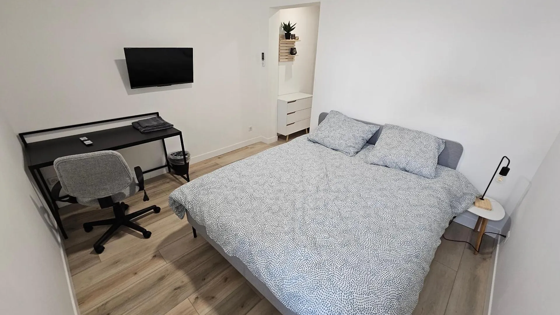 Le 14B Rdc Apartment Saint-Priest  0*, Saint-Priest (Rhone) France
